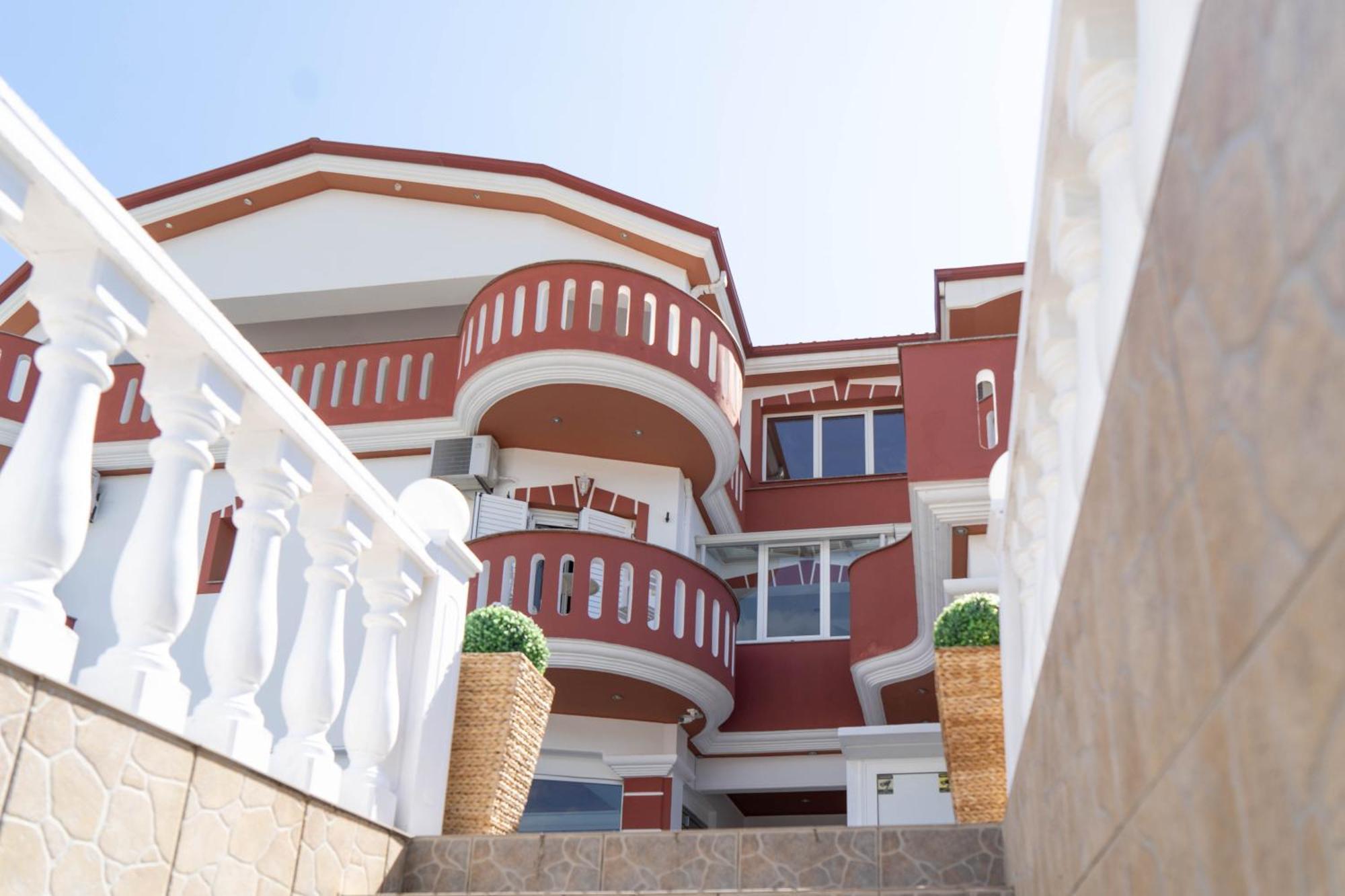 Hotel Alexandros อัมมูเดีย ภายนอก รูปภาพ