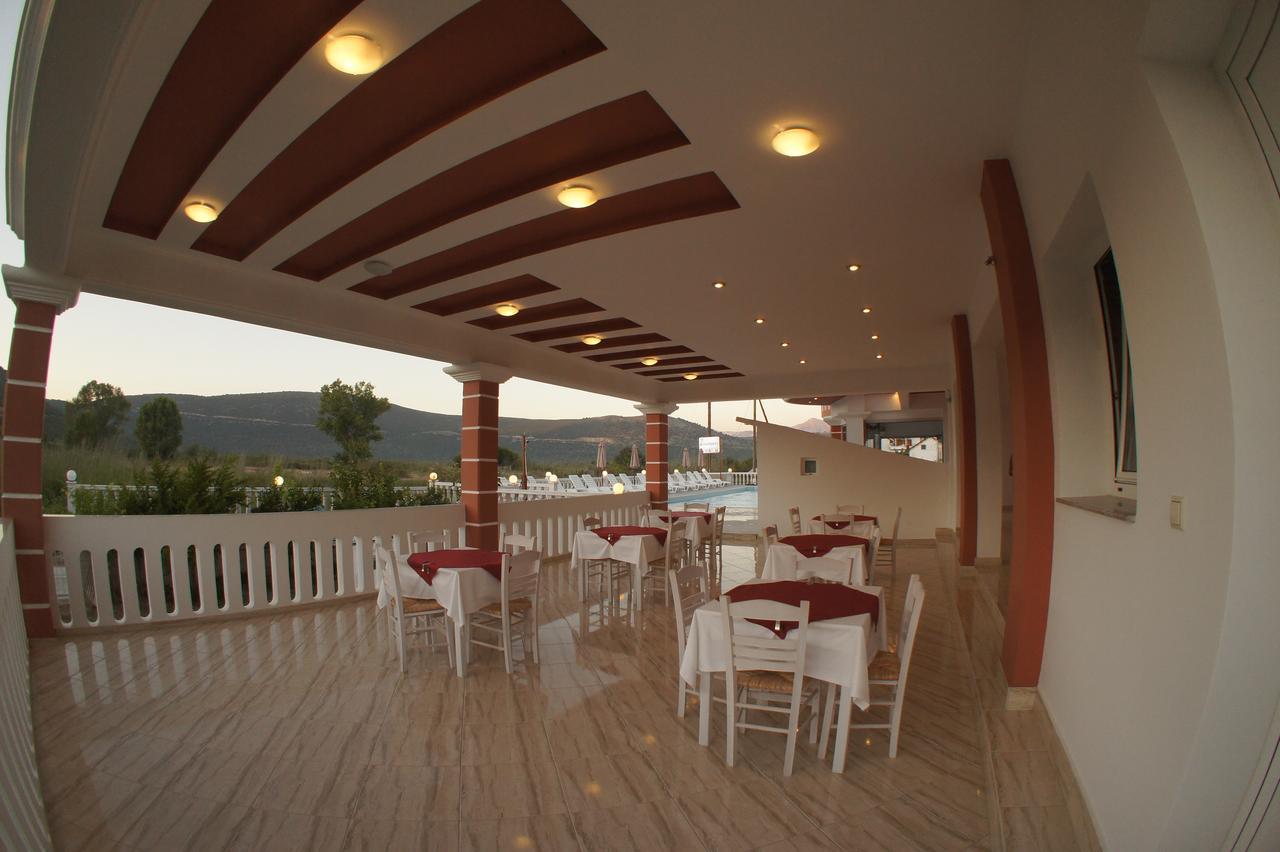 Hotel Alexandros อัมมูเดีย ภายนอก รูปภาพ