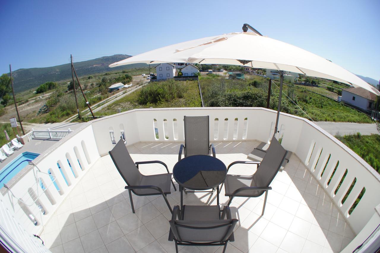 Hotel Alexandros อัมมูเดีย ภายนอก รูปภาพ
